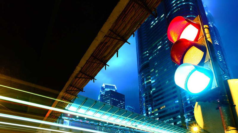 华尔街接近历史高点，该去哪里投资？