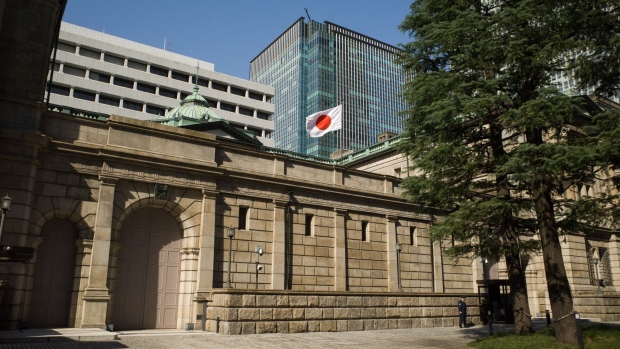 消息人士称：通胀风险或促使日本央行在5月讨论加息