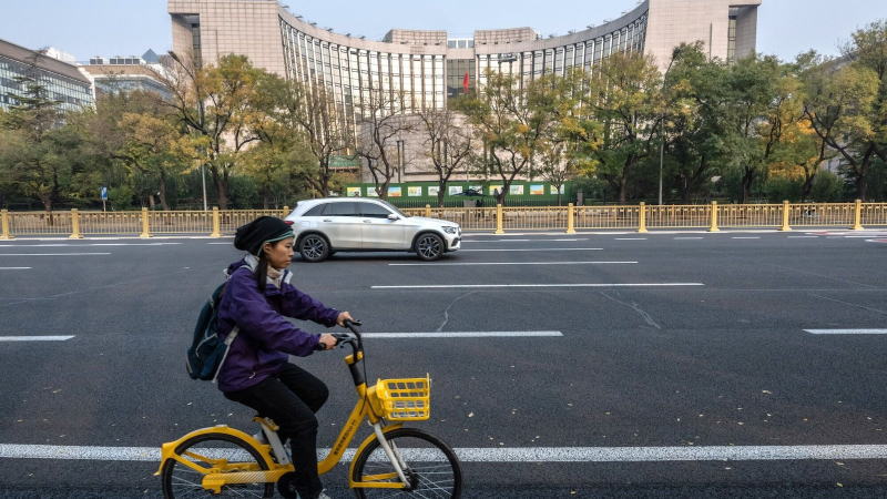 中国的商业银行如预期维持贷款利率不变