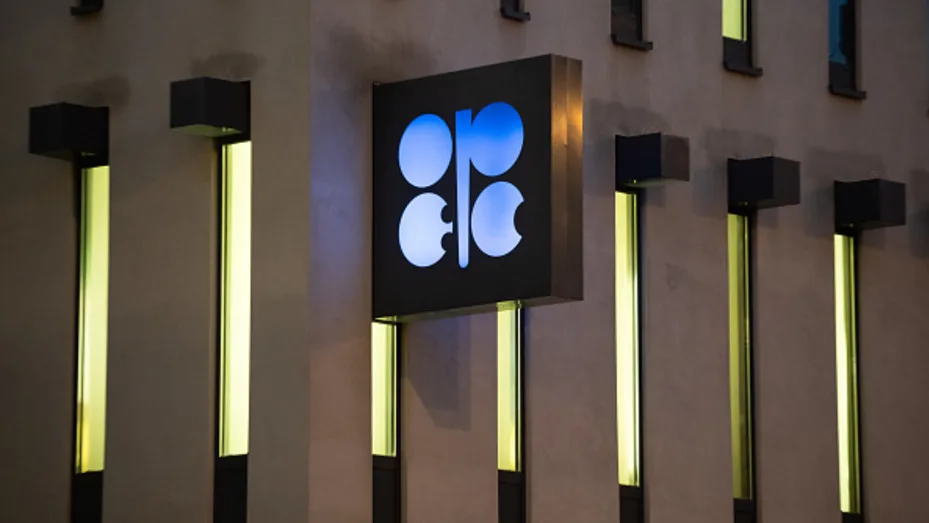 知情人士：OPEC+考虑未来三个月每月增产50万桶/日