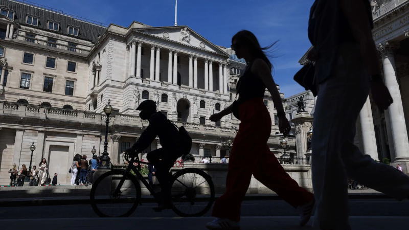 中东战争推高通胀，英国央行选择“拖延时间”