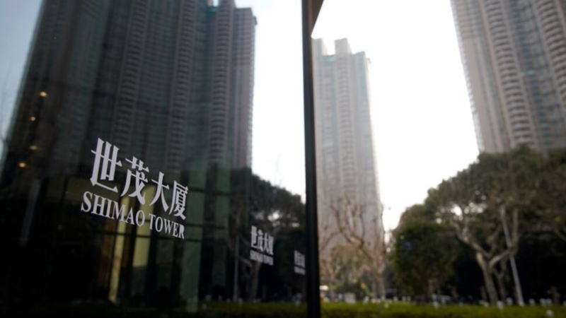 世茂集团股价暴跌15%，此前收到新的清盘呈请