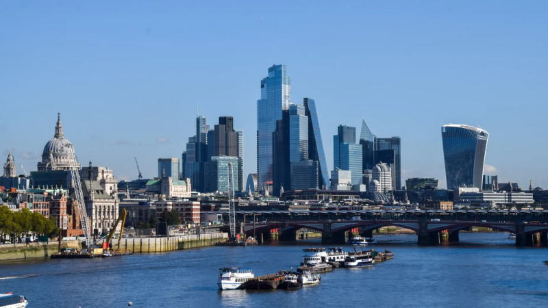 英镑价格走势，英镑兑美元行情分析，技术分析，英镑期货，英国央行利率决议，美元兑英镑，英国经济数据，英国基本面数据，英国脱欧进程及市场影响