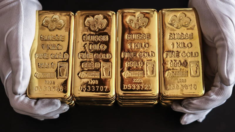 瑞银预计黄金将继续上涨，由美国两大内生风险驱动
