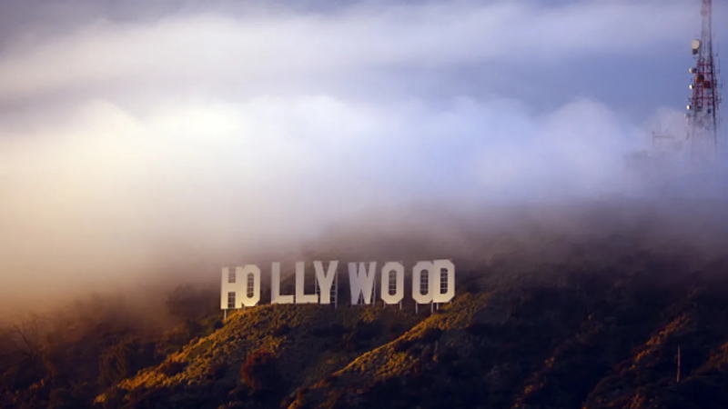 特朗普下令对外国制作电影征收100%关税，以拯救“岌岌可危”的好莱坞
