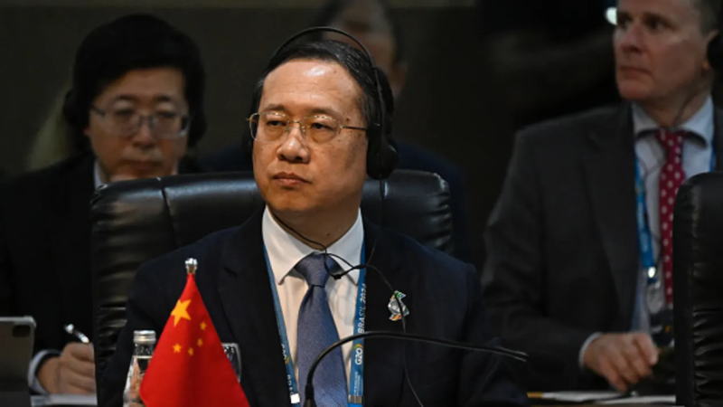 中国暗示贸易谈判取得进展，称中美对话将继续