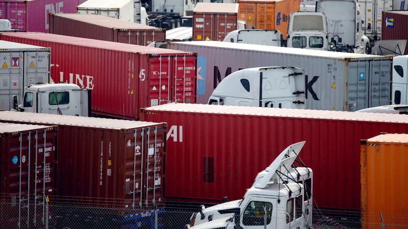 美国7月进口录得今年最大增幅推动贸易逆差飙升33%