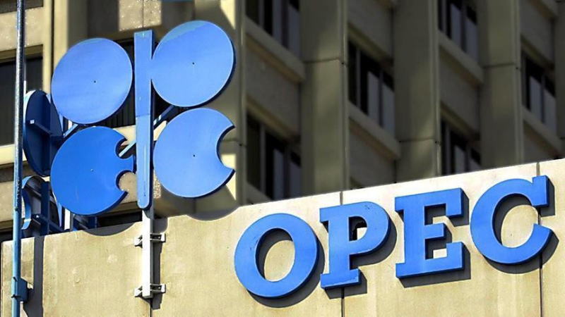 OPEC+决定温和增产，交易商暂无法判断此举的影响，油价持稳