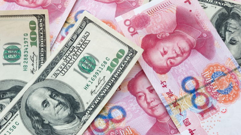 随着贬值压力加剧，央行将人民币中间价下调至1月以来最低水平