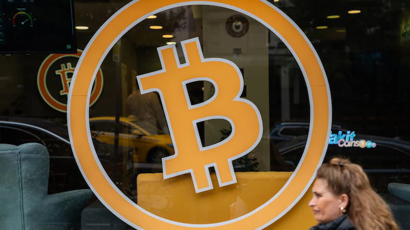 比特币波动率因投机兴趣减弱降至九个月低点