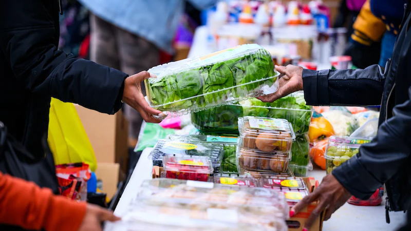 特朗普限制食品援助资金的尝试暂告失败