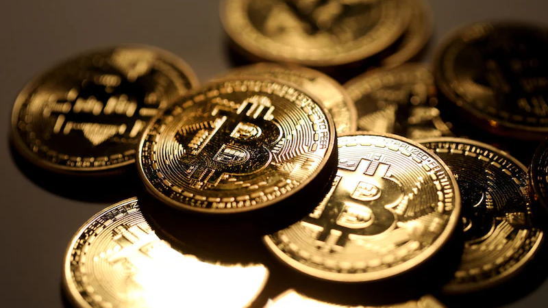 比特币一年内下跌36%，其作为通胀对冲工具的角色受到质疑
