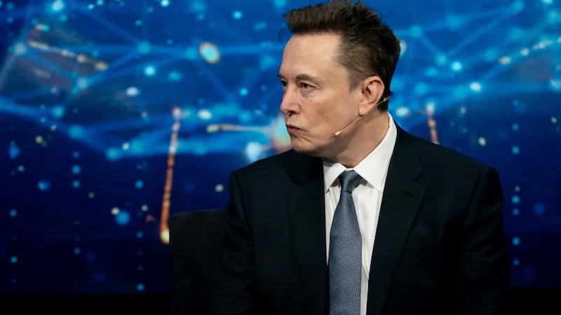 马斯克否认SpaceX寻求8000亿美元估值
