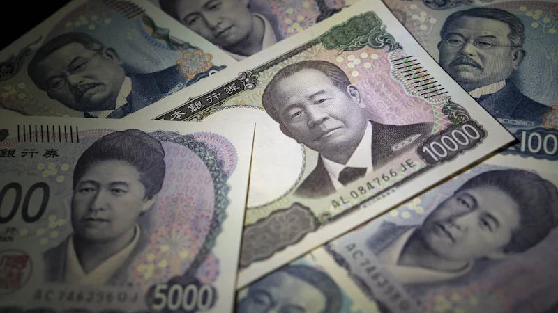 加息推动日本10年期国债收益率突破2%，而政策步伐不确定导致日元反而走弱