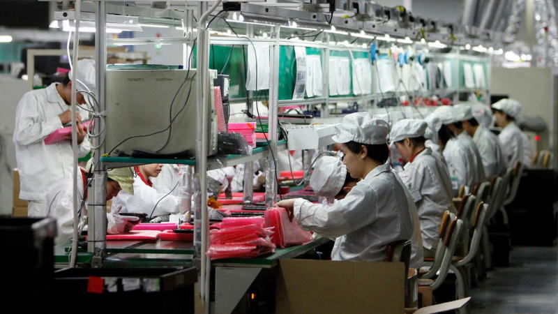 路透社调查显示，中国工厂活动可能在六月恢复到微弱增长