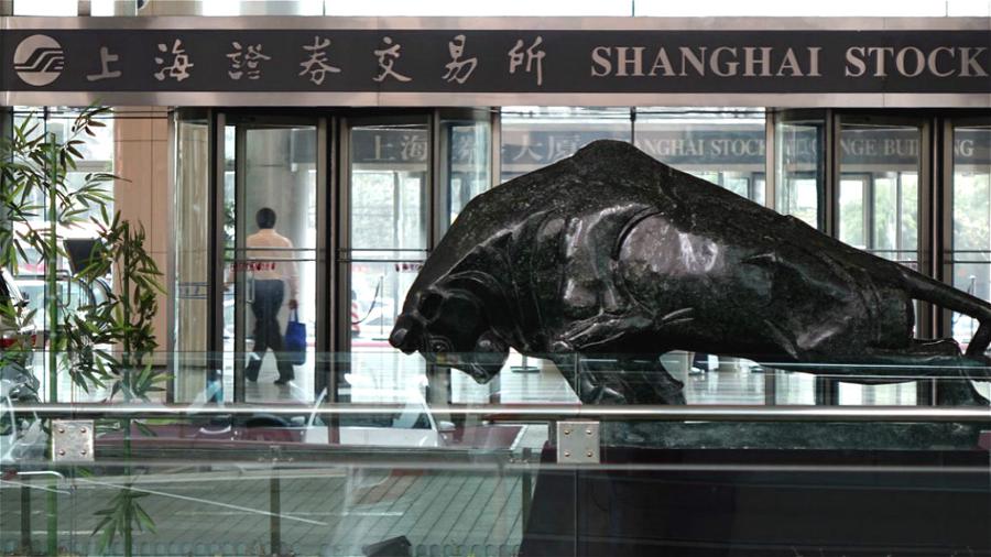 在美国大选投票前，中国放宽限制措施以吸引外资