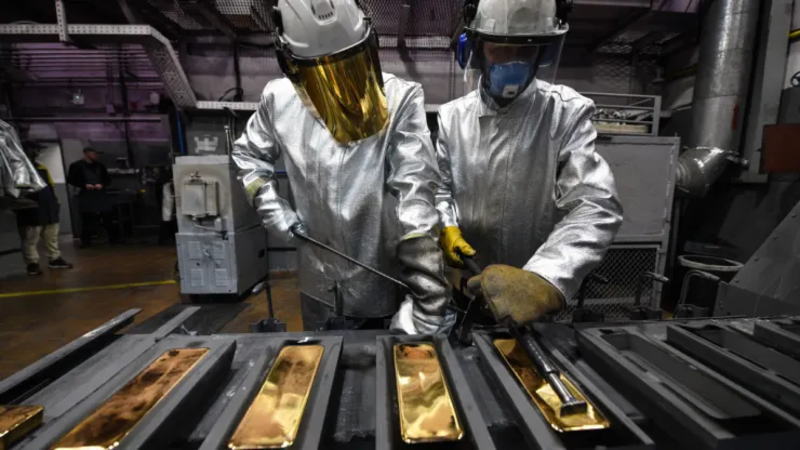 全球动荡助推贵金属涨势，黄金价格突破5000美元大关