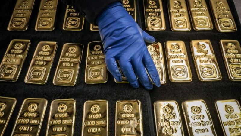 是时候对黄金失去信心了吗？波动上升，但牛市周期似乎尚未结束