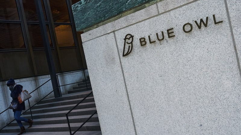 Blue Owl限制基金赎回后，资产管理公司股价集体下挫