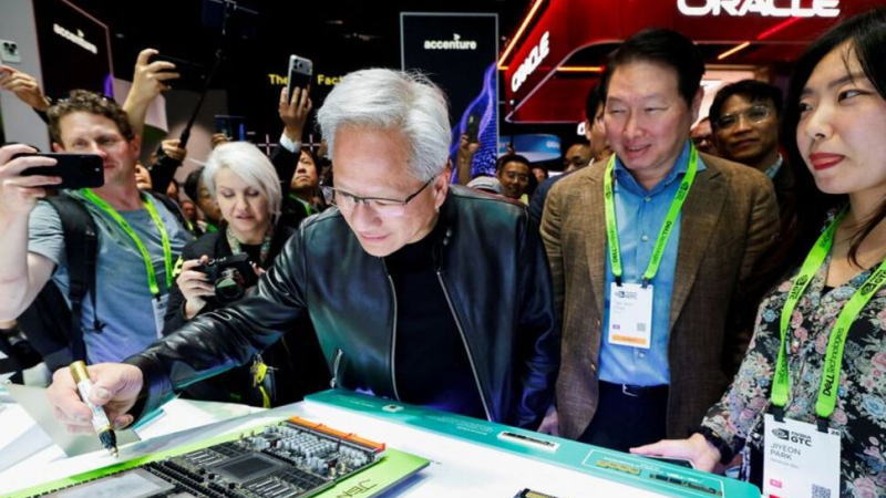 SK集团会长称晶圆短缺将持续至2030年，正努力稳定内存价格