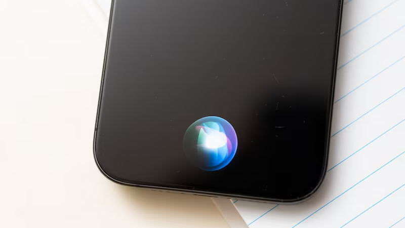 苹果计划在新战略中向ChatGPT和Gemini等AI应用开放Siri