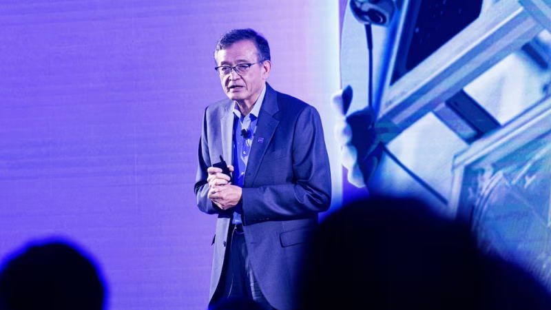 英特尔首席执行官获得特朗普与马斯克支持，但仍需拿出实际业绩