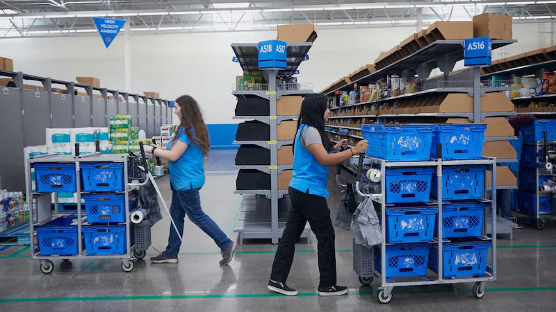 沃尔玛因需求旺盛限制员工使用人工智能工具