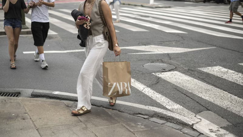 在Zara购物还是投资Inditex？股价上涨，分析师认为还有更大潜力
