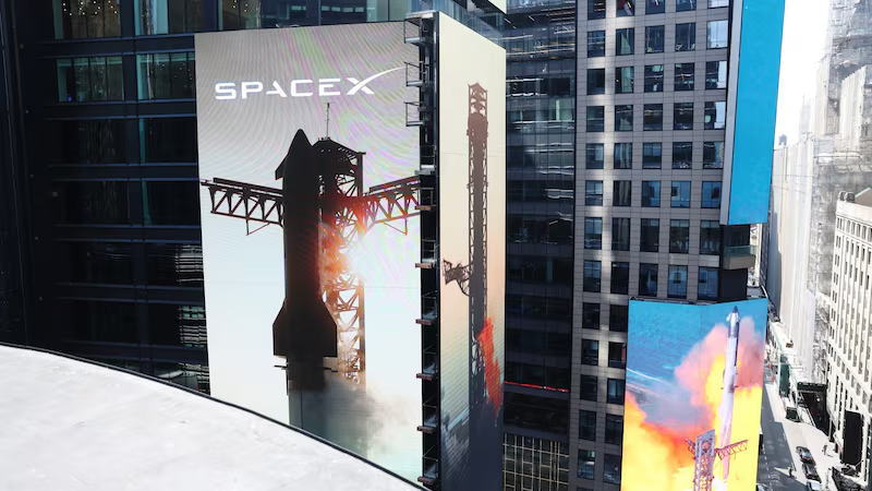 SpaceX在股价暴跌后，预计将损失超过1万亿美元的股市价值