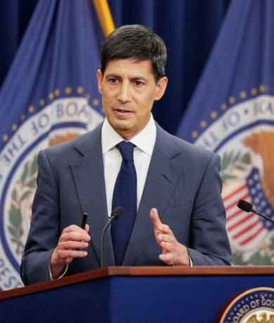联邦公开市场委员会(FOMC),会议决议,会议纪要,会议声明,鲍威尔记者招待会,利率决议及市场影响,fomc会议前瞻,加息降息,缩表计划，美联储降息，美联储利率决议及市场影响，鲍威尔最近讲话，利多利空黄金美元