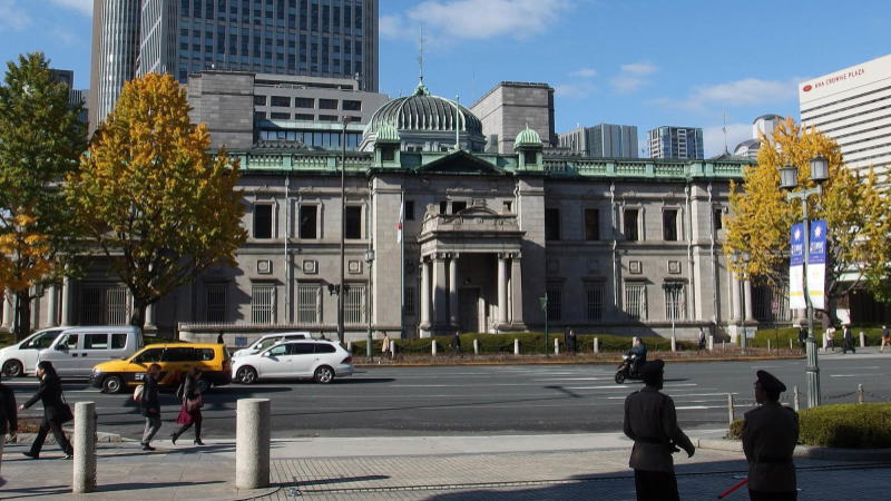 日本央行维持利率不变于1%