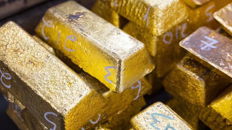 “买入黄金”：金价飙升至4600美元上方，华尔街增强乐观预期