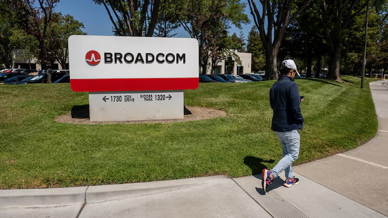 博通需要像英伟达那样的业绩来止住5200亿美元的市值下滑