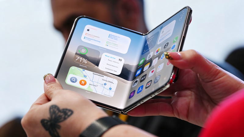 iPhone Duo或因生产问题导致首发库存有限