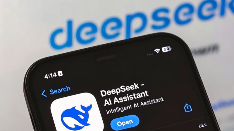 DeepSeek超额完成目标，寻求筹集超过120亿美元，迈向2027年可能上市