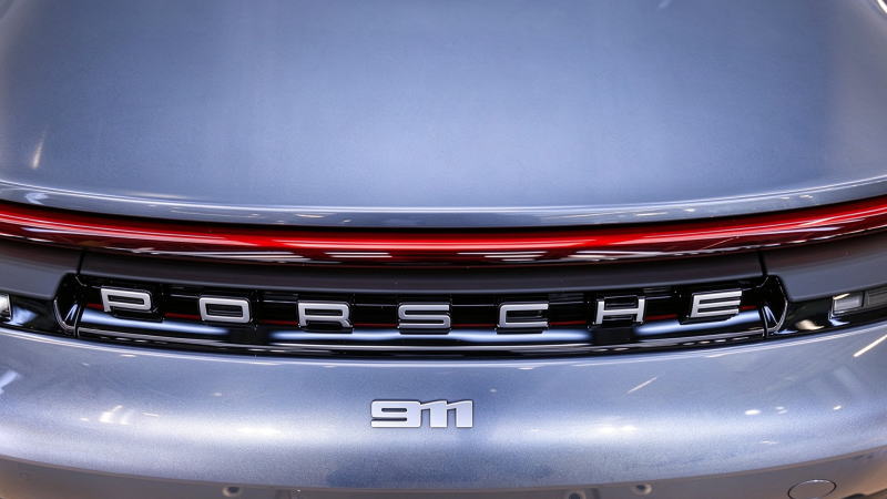 保时捷押注卖得更少、卖得更贵，推出高于911的新车型