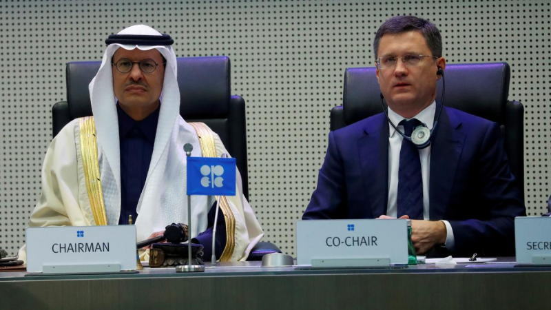 OPEC+正在紧急磋商以推迟增加供应的计划，油价大幅反弹！