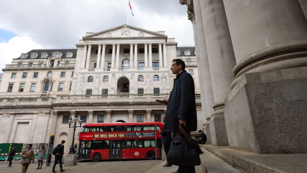 四大投行调整预期，预计英国央行将12月降息