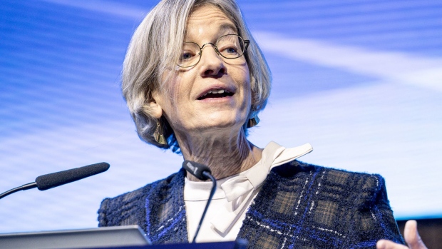 英镑价格走势，英镑兑美元行情分析，技术分析，英镑期货，英国央行利率决议，美元兑英镑，英国经济数据，英国基本面数据，英国脱欧进程及市场影响