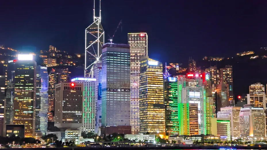 香港预计今年经济增长3.2%，力求延续增长势头