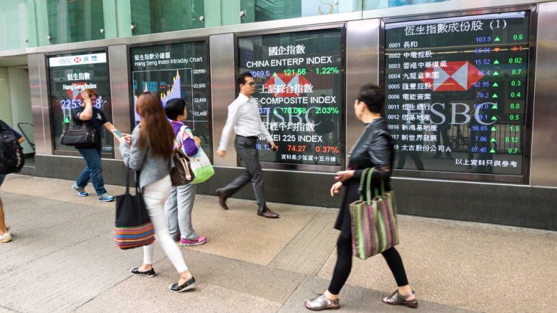 标准普尔500指数创新高后，亚洲股市涨跌互现
