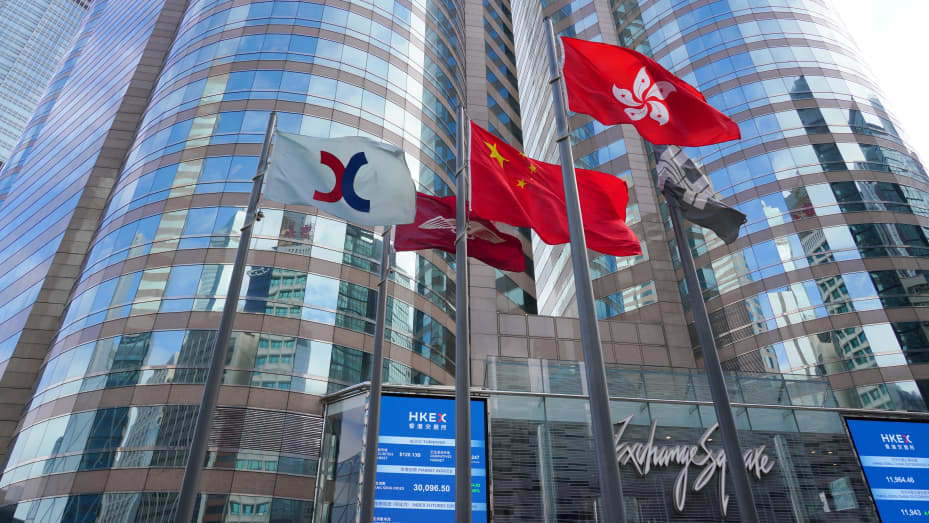 随着股市起飞，超过10亿美元的中国公司股票完成易手