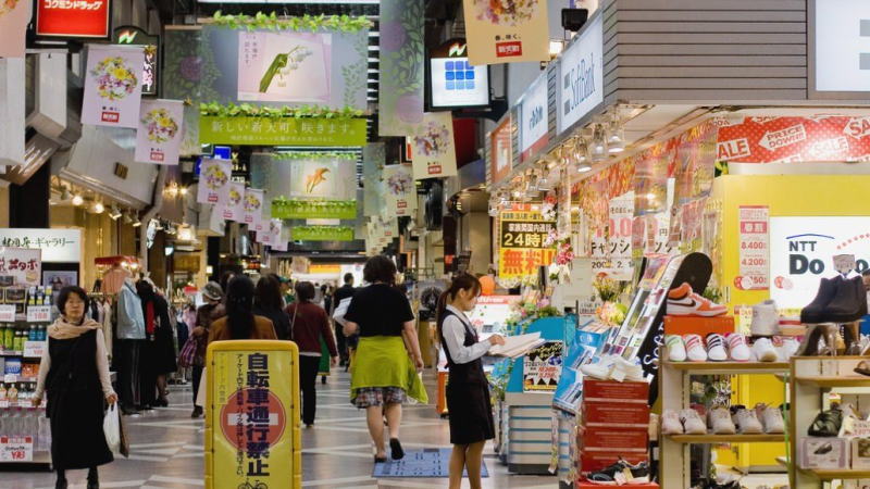 日本通胀回升，央行维持加息轨道
